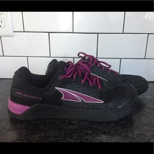 Women's Altra HIIT XT